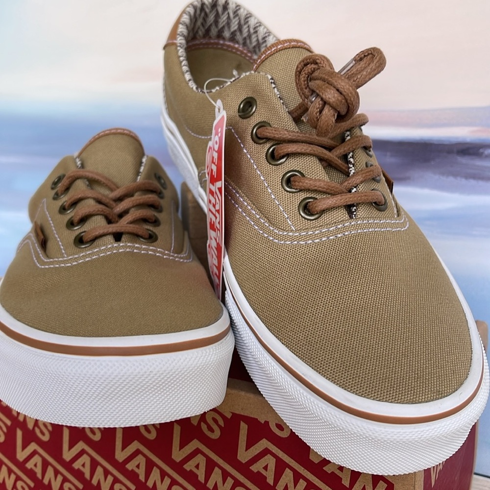 Vans WMNS Era 59
C&L Khaki/Chevron
VN0A38FSKHC
Sneakers - Picture 7 of 16